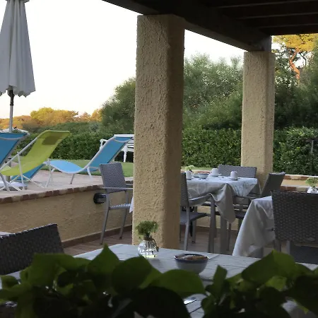 Cala Caterina Bay Couette-café *