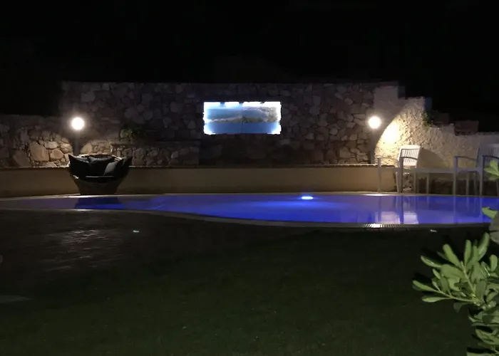 Oda ve Kahvaltı Cala Caterina Bay *